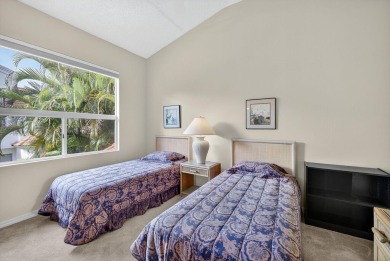 Discover the perfect blend of elegance and comfort in this on Broken Sound Golf and Club  in Florida - for sale on GolfHomes.com, golf home, golf lot