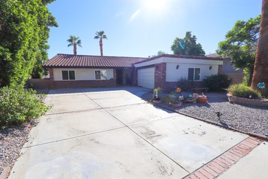 Charming Ranch Style Home in Mission Lakes Country Club! on Mission Lakes Country Club in California - for sale on GolfHomes.com, golf home, golf lot
