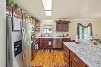 Welcome to this charming 3-bd, 2-ba brick home in the desirable on Southern Hills Golf and Country Club in Tennessee - for sale on GolfHomes.com, golf home, golf lot