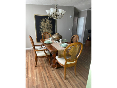 Nice 2 bedroom home with Spacious Layout with a partial open on Schalamar Creek Golf and Country Club in Florida - for sale on GolfHomes.com, golf home, golf lot