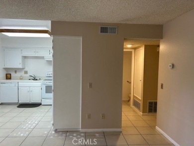 Great townhome in one of the best associations (Mountain on Tahquitz Creek Golf Resort in California - for sale on GolfHomes.com, golf home, golf lot