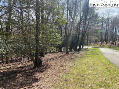 Beautiful lot with .958 +/- acres in the gorgeous High Meadows on High Meadows Golf and Country Club in North Carolina - for sale on GolfHomes.com, golf home, golf lot