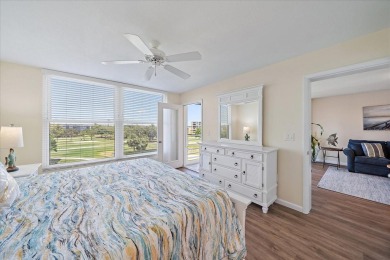 Highly sought after, rarely available, end unit features a 2/2 on Pinebrook/Ironwood Golf Course in Florida - for sale on GolfHomes.com, golf home, golf lot