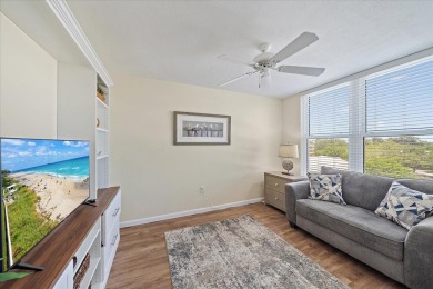 Highly sought after, rarely available, end unit features a 2/2 on Pinebrook/Ironwood Golf Course in Florida - for sale on GolfHomes.com, golf home, golf lot