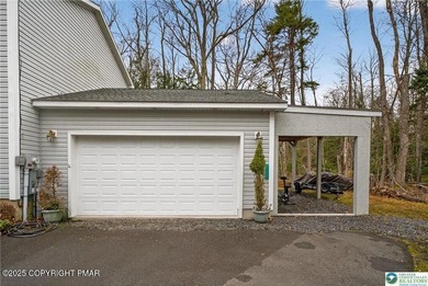 **PRICE REDUCED** Nestled on a quiet cul-de-sac in the highly on Pocono Farms Country Club in Pennsylvania - for sale on GolfHomes.com, golf home, golf lot