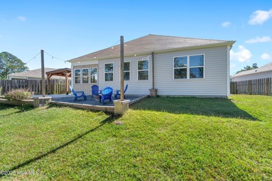 Looking for a move-in ready home with style, updates, and on Lennon Hills Golf Course in North Carolina - for sale on GolfHomes.com, golf home, golf lot