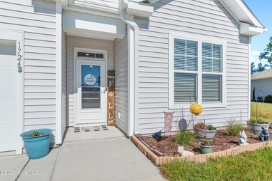 Looking for a move-in ready home with style, updates, and on Lennon Hills Golf Course in North Carolina - for sale on GolfHomes.com, golf home, golf lot