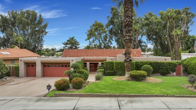 Looking for a terrific entertaining home! Located on the 2nd on Bermuda Dunes Country Club in California - for sale on GolfHomes.com, golf home, golf lot