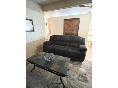 BRING YOUR BEST OFFER! Located in the highly desirable 55+ on Sun n Lake Golf and Country Club in Florida - for sale on GolfHomes.com, golf home, golf lot