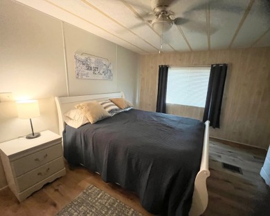 BRING YOUR BEST OFFER! Located in the highly desirable 55+ on Sun n Lake Golf and Country Club in Florida - for sale on GolfHomes.com, golf home, golf lot