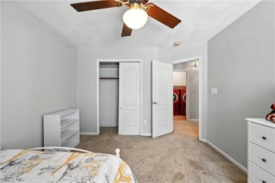 This inviting townhome in lovely Harbour View is priced to sell! on Riverfront Golf Club in Virginia - for sale on GolfHomes.com, golf home, golf lot