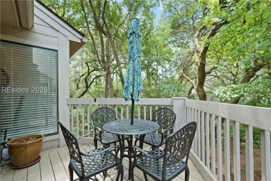Updated and fully furnished top-floor corner unit in Lighthouse on Harbour Town Golf Links in South Carolina - for sale on GolfHomes.com, golf home, golf lot