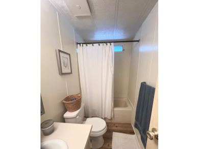 BRING YOUR BEST OFFER! Located in the highly desirable 55+ on Sun n Lake Golf and Country Club in Florida - for sale on GolfHomes.com, golf home, golf lot