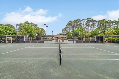 Updated and fully furnished top-floor corner unit in Lighthouse on Harbour Town Golf Links in South Carolina - for sale on GolfHomes.com, golf home, golf lot