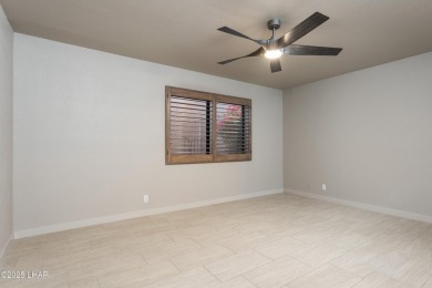 Desirable end unit at Stonebridge golf course community! on London Bridge Golf Course in Arizona - for sale on GolfHomes.com, golf home, golf lot