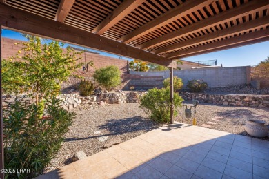 Desirable end unit at Stonebridge golf course community! on London Bridge Golf Course in Arizona - for sale on GolfHomes.com, golf home, golf lot