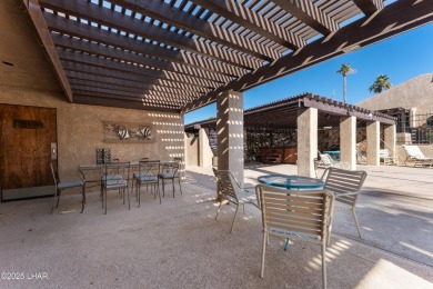 Desirable end unit at Stonebridge golf course community! on London Bridge Golf Course in Arizona - for sale on GolfHomes.com, golf home, golf lot
