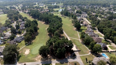 Gorgeous Home in the Lawrence Addition of Maumelle! This on Maumelle Golf and Country Club in Arkansas - for sale on GolfHomes.com, golf home, golf lot