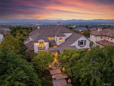 Dream Estate in Westridge Estates!
Welcome to this custom estate on TPC At Valencia in California - for sale on GolfHomes.com, golf home, golf lot