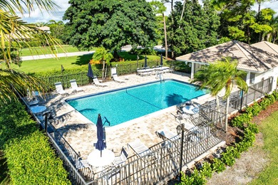 Beautifully renovated 3-bedroom, 2-bath second-floor condo on Quail Ridge Golf Course and Country Club in Florida - for sale on GolfHomes.com, golf home, golf lot