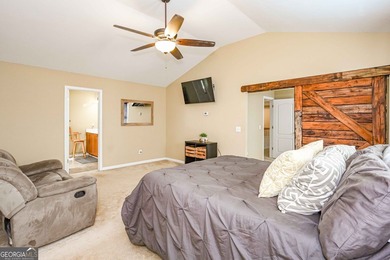 Great opportunity for a large family 5 bedrooms 3 baths. Large on Mirror Lake Golf Club in Georgia - for sale on GolfHomes.com, golf home, golf lot