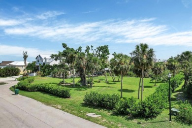 Large waterfront lot with approximately 102 ft of shallow water on Rotonda Golf and Country Club The Links Course in Florida - for sale on GolfHomes.com, golf home, golf lot