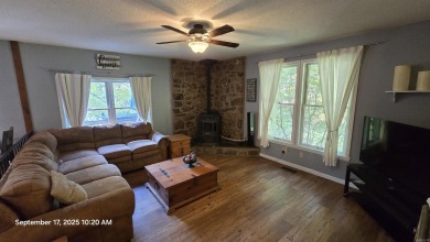 Golf Course Home! Home sits on 2 lots, has a 2 car garage on Indian Hills Country Club in Arkansas - for sale on GolfHomes.com, golf home, golf lot
