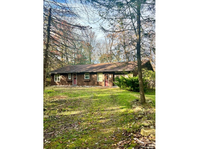 Imagine living in the heart of the Laurel Highlands. Surrounded on Kings Mountain Golf Course in Pennsylvania - for sale on GolfHomes.com, golf home, golf lot