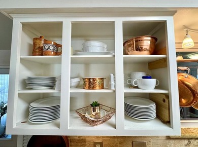 This well-maintained 3-bedroom, 2-bath home features many on Scott Schriener Municipal Golf Course in Texas - for sale on GolfHomes.com, golf home, golf lot