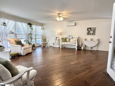 This well-maintained 3-bedroom, 2-bath home features many on Scott Schriener Municipal Golf Course in Texas - for sale on GolfHomes.com, golf home, golf lot