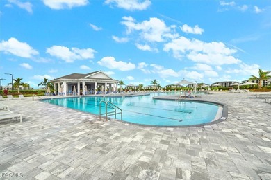 Golf membership included with this better than new single-family on Panther Run Golf Club in Florida - for sale on GolfHomes.com, golf home, golf lot