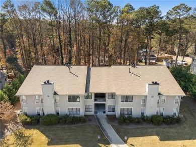 Welcome home to this cute condo located within 10 minutes  of on Heritage Golf Links in Georgia - for sale on GolfHomes.com, golf home, golf lot