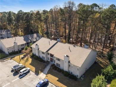 Welcome home to this cute condo located within 10 minutes  of on Heritage Golf Links in Georgia - for sale on GolfHomes.com, golf home, golf lot