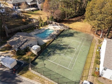 Welcome home to this cute condo located within 10 minutes  of on Heritage Golf Links in Georgia - for sale on GolfHomes.com, golf home, golf lot