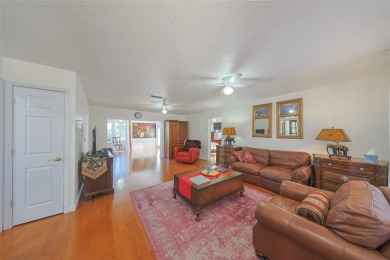 METICULOUSLY MAINTAINED WITH PRIDE OF OWNERSHIP this is a - NO on North Lakes Golf Course in Florida - for sale on GolfHomes.com, golf home, golf lot