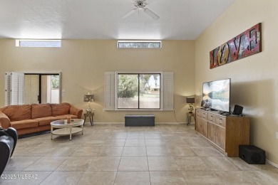 Welcome to this delightful 2-bedroom, 2 full bathroom home on Country Club of Green Valley in Arizona - for sale on GolfHomes.com, golf home, golf lot