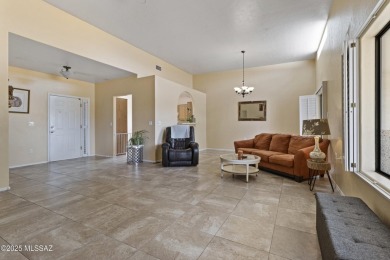 Welcome to this delightful 2-bedroom, 2 full bathroom home on Country Club of Green Valley in Arizona - for sale on GolfHomes.com, golf home, golf lot