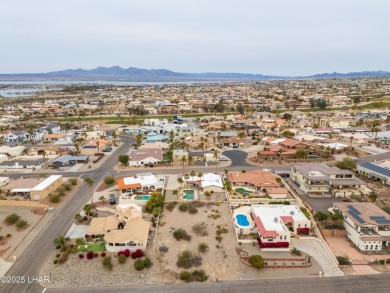 Here's a great lot with tons of potential located in a very on London Bridge Golf Course in Arizona - for sale on GolfHomes.com, golf home, golf lot
