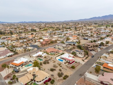 Here's a great lot with tons of potential located in a very on London Bridge Golf Course in Arizona - for sale on GolfHomes.com, golf home, golf lot