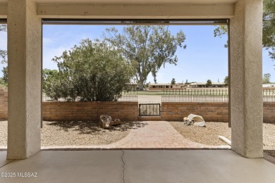 Welcome to this delightful 2-bedroom, 2 full bathroom home on Country Club of Green Valley in Arizona - for sale on GolfHomes.com, golf home, golf lot