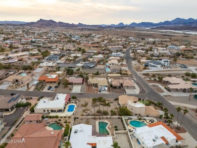 Here's a great lot with tons of potential located in a very on London Bridge Golf Course in Arizona - for sale on GolfHomes.com, golf home, golf lot
