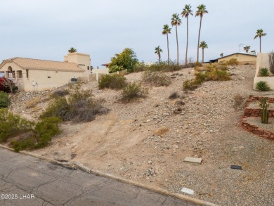 Here's a great lot with tons of potential located in a very on London Bridge Golf Course in Arizona - for sale on GolfHomes.com, golf home, golf lot
