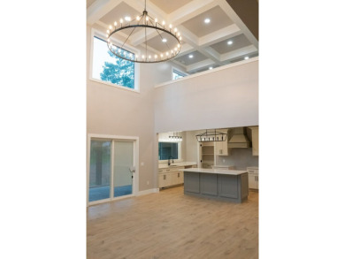 Discover your dream family home! Located in the highly desired on Southern Hills Golf and Country Club in Tennessee - for sale on GolfHomes.com, golf home, golf lot