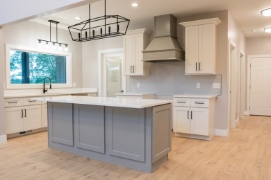 Discover your dream family home! Located in the highly desired on Southern Hills Golf and Country Club in Tennessee - for sale on GolfHomes.com, golf home, golf lot