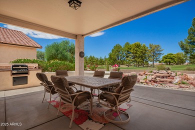 Gorgeous 3 bedroom home in Arizona Traditions! The beautifully on Arizona Traditions Golf Club in Arizona - for sale on GolfHomes.com, golf home, golf lot