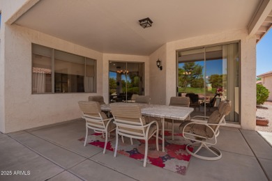 Gorgeous 3 bedroom home in Arizona Traditions! The beautifully on Arizona Traditions Golf Club in Arizona - for sale on GolfHomes.com, golf home, golf lot