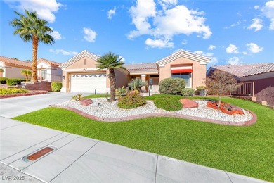Charming single story home in the vibrant Sun City Summerlin 55+ on Eagle Crest Golf Club in Nevada - for sale on GolfHomes.com, golf home, golf lot