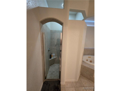 Great Desert Lakes home in an established neighborhood near the on Desert Lakes Golf Course in Arizona - for sale on GolfHomes.com, golf home, golf lot
