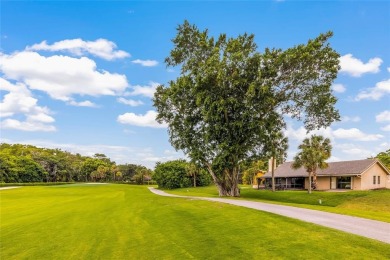 Beautifully Renovated 3-Bedroom, cul-de-sac home in Gated on Boca Lago Golf and Country Club in Florida - for sale on GolfHomes.com, golf home, golf lot