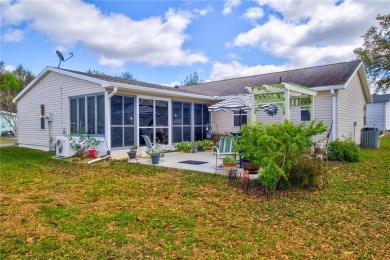 Charming 2-Bedroom Home in Orange Blossom Gardens - No Bond!    
 on Lakes of Lady Lake Golf Course in Florida - for sale on GolfHomes.com, golf home, golf lot